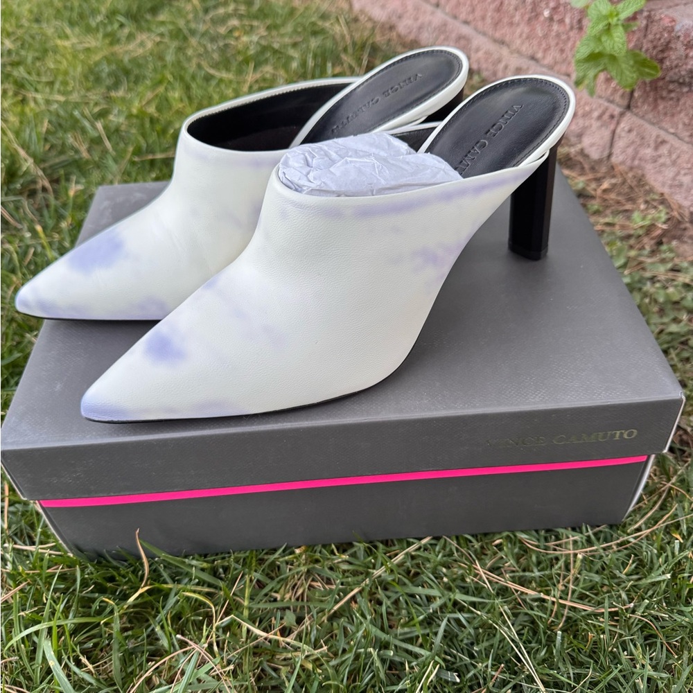 Vince Camuto Women's Cream and Purple Mules